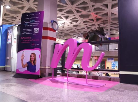 laMquefalta_Stand informativo_Baja Cáncer de mama metastásico