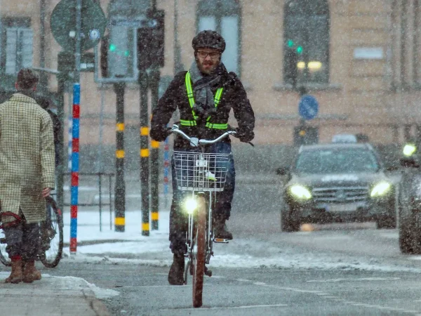 Es mejor que tengas en cuenta esto de la DGT si estos días vas a conducir en carreteras nevadas 54 Merca2.es nieve Merca2.es