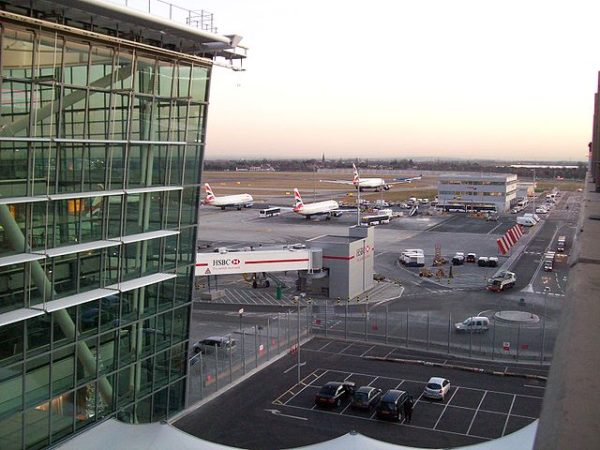 El fin de los pasaportes está muy próximo 14 Merca2 No es lo común en todo el mundo