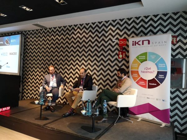 Laboratorios como Sanofi y Abbott piden renovar la distribución farmacéutica 2 Merca2.es Pharmalog distribución farmacéutica