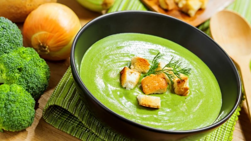 receta de crema de brocoli y calabacin Merca2.es