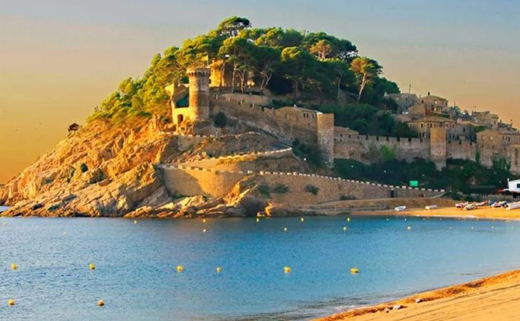 screenshot www.hola .com 2023.10.06 14 03 27 Merca2.es