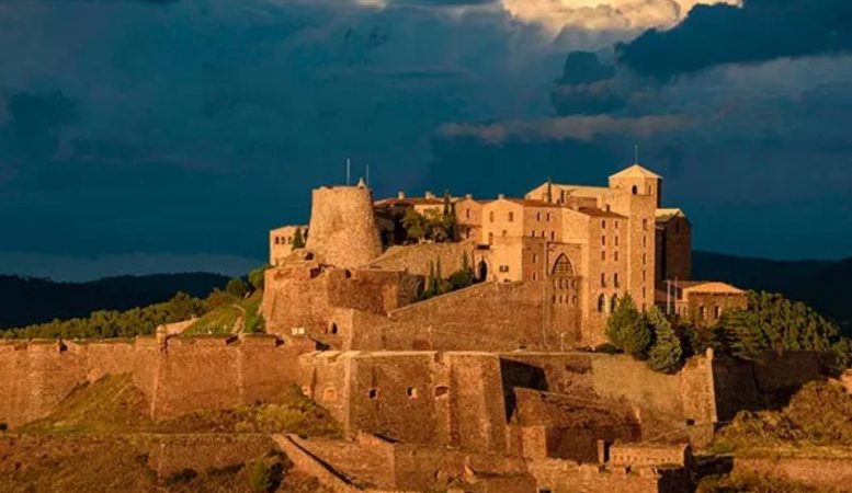 screenshot www.hola .com 2023.10.06 14 05 08 Merca2.es