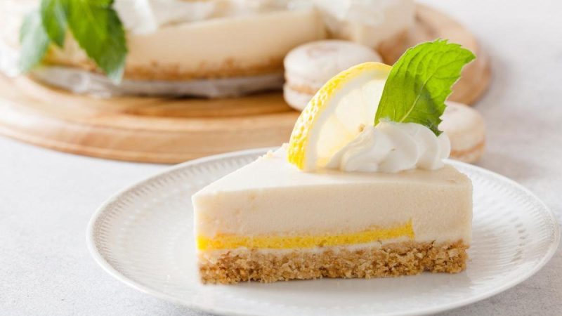 Mercadona tiene el postre de este verano: delicioso, refrescante y a un precio realmente irresistible 46 Merca2.es Tarta de limón para el verano: la receta más fácil con tres ingredientes y sin horno