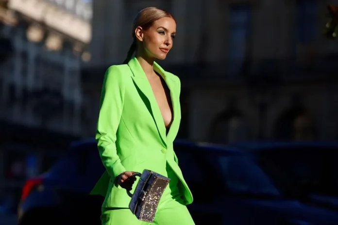 275586324_643244540071659_1517099188030662380_n zara mujer traje