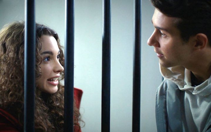 Asiye y Doruk en prisión