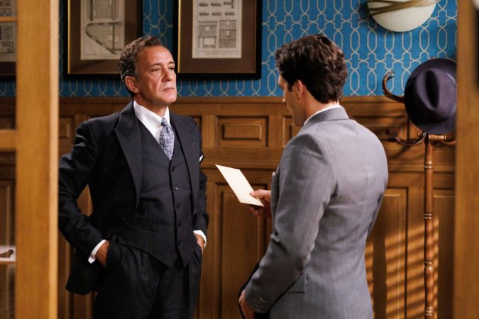 Don Jaime despide a Íñigo