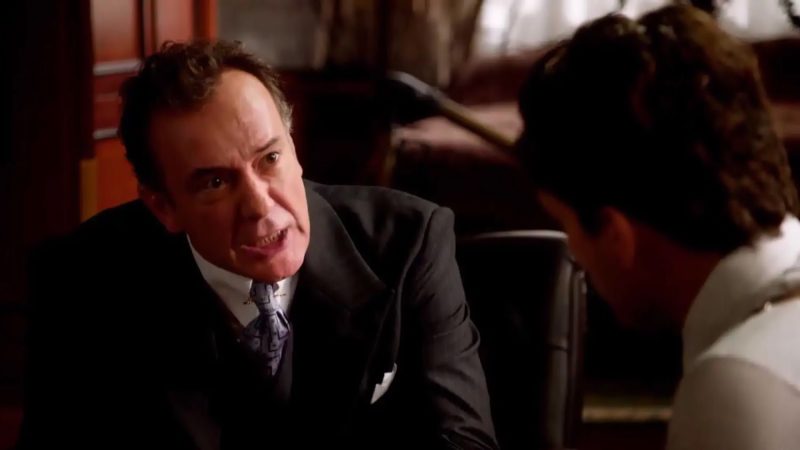 Don Jaime pierde los estribos con Íñigo