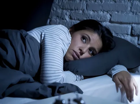 Dormir en habitaciones separadas por los ronquidos de tu pareja dormir