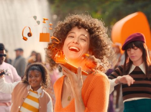 Foto Recortada Articulo Ali Raza Gestión de datos de Temu