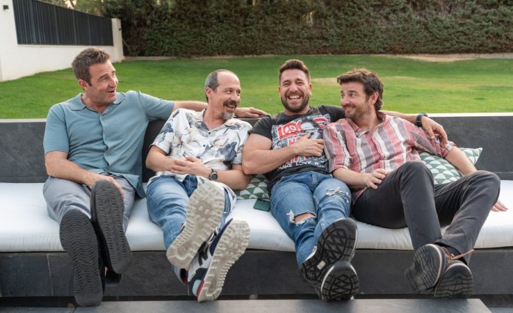 Esta serie comedia española de Netflix, renueva por una tercera temporada sin haber emitido aún la segunda 77 Merca2.es Los protagonistas de Machos Alfa