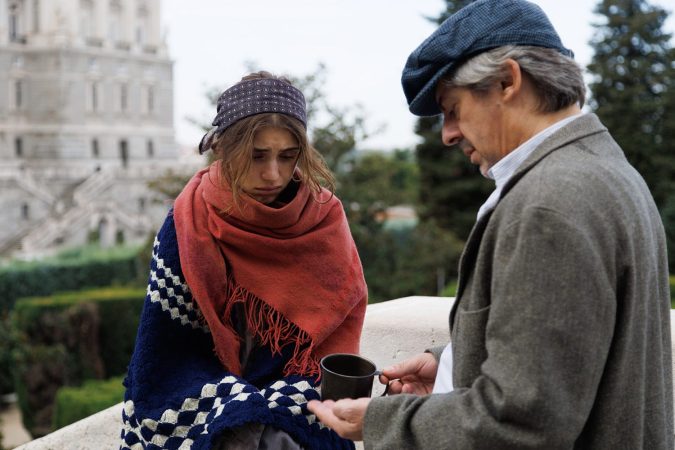 Marta mendiga en La Moderna