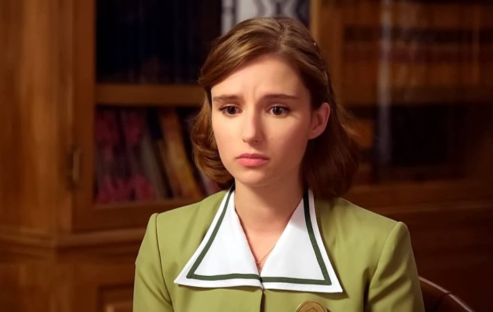 Matilde deja el salón de té