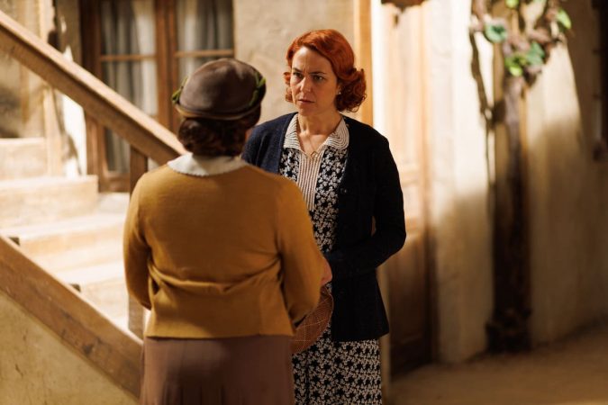 Pilar Valladares y Antonia