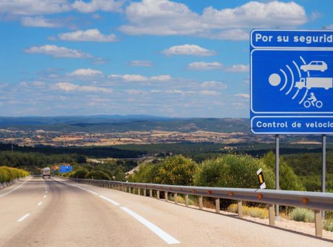 Te presentamos las mejores aplicaciones para evitar los radares de la DGT 1 radares-DGT