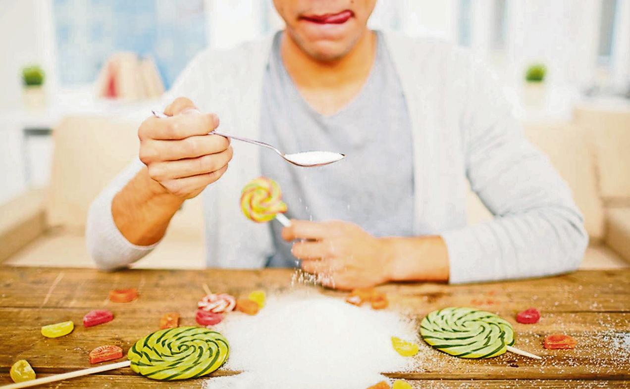 Si quieres bajar los triglicéridos deberías dejar de comer estos alimentos 3 Merca2.es Actuar con precaución