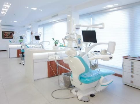 clinica dental clínica dental