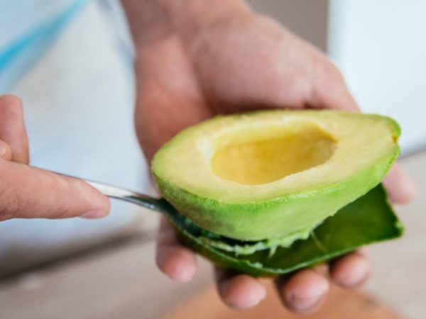 El truco viral para madurar un aguacate en cuestión de minutos 75 Merca2.es maduro Merca2.es