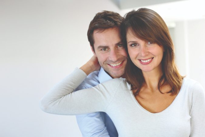 pareja feliz Merca2.es