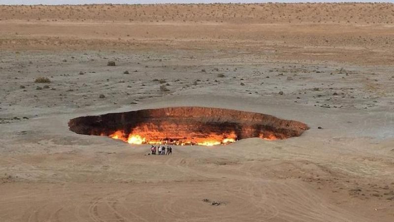 Te contamos todo sobre la Puerta al infierno, en lugar espectacular sobre la faz de la tierra 41 Merca2 36c0034b ce2c 4b21 b76f 775865ed879b 16 9 aspect ratio default 0 x411y465 Merca2