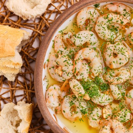 Receta de gambas o gambones al ajillo un entrante de lo más sabroso en menos de 30 minutos 51 Merca2.es 63fe9ade6fef0 Merca2.es