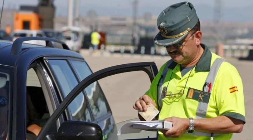Alucina con las multas mas habituales que pone la Guardia Civil en invierno 3 Merca2.es