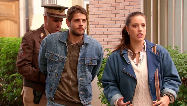 'Amar es para siempre': Malena entra al quirófano para su trasplante, ¿saldrá todo bien? 60 Merca2.es Amar es para siempre Carlos y Gala Merca2.es