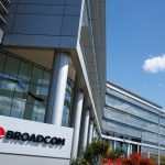 Broadcom, la decepción de más de 1.000 millones para España por culpa de Trump 4 Merca2 Broadcom, el fantasma de la fábrica española de chips: ni está ni se la espera