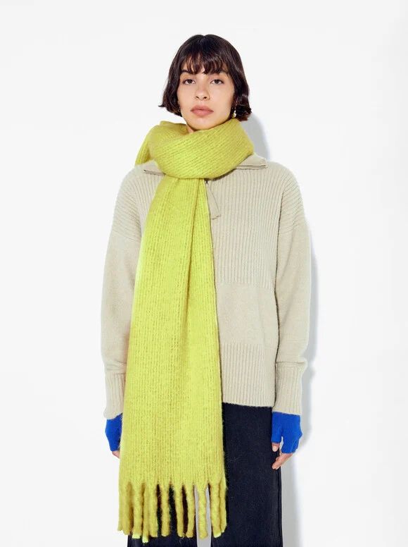 Bufanda con flecos