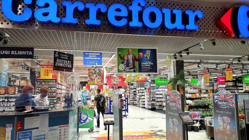 Carrefour brillando en sabor y sorpresas: Líder indiscutible de los mayores incrementos en dulces navideños