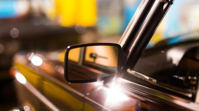 Los beneficios de utilizar la pasta de dientes en los retrovisores