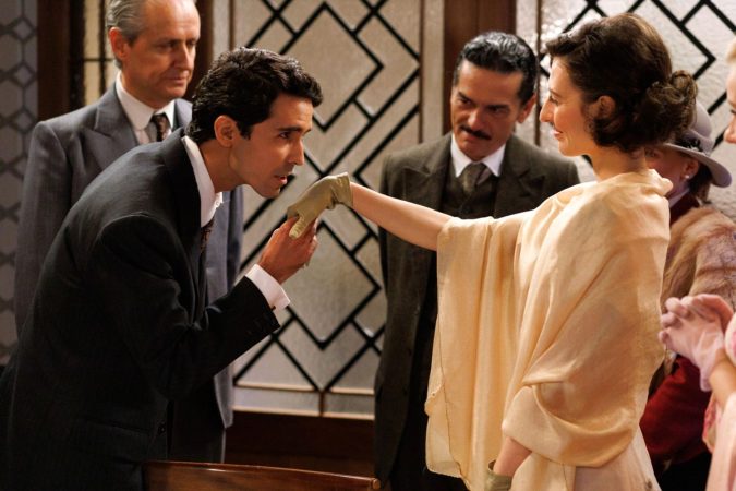 Conrado conoce a Inés en La Moderna