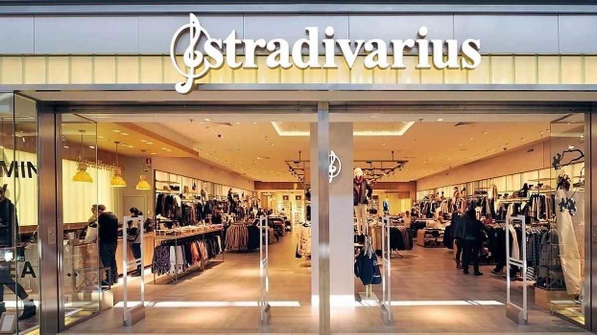 Consigue unas piernas estilizadas con estas botas altas de Stradivarius que luce con elegancia Patricia Conde 2 Consigue unas piernas estilizadas con estas botas altas de Stradivarius que luce con elegancia Patricia Conde