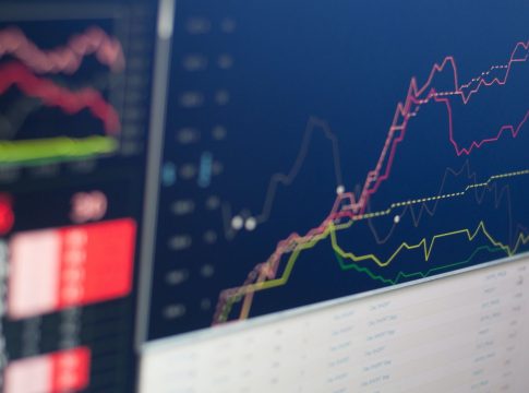 Société Générale lanza una criptomoneda para una emisión de bonos verdes digitales unsplash Société Générale lanza una criptomoneda para una emisión de bonos verdes digitales