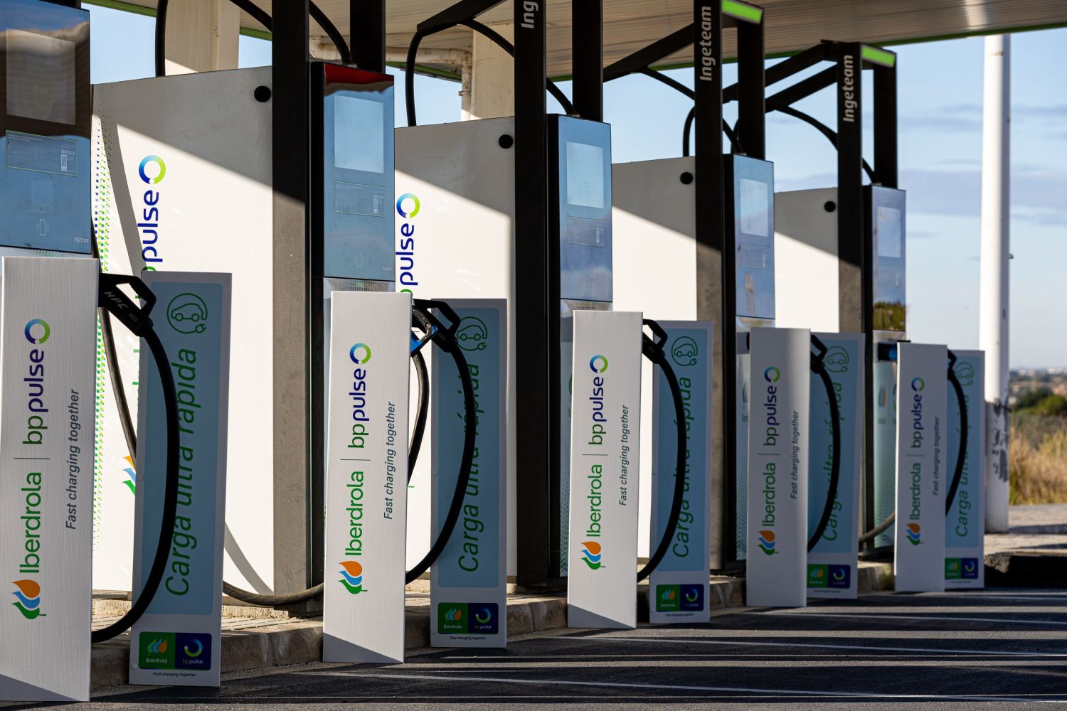 Iberdrola apuesta por los negocios regulados y los contratos a largo plazo