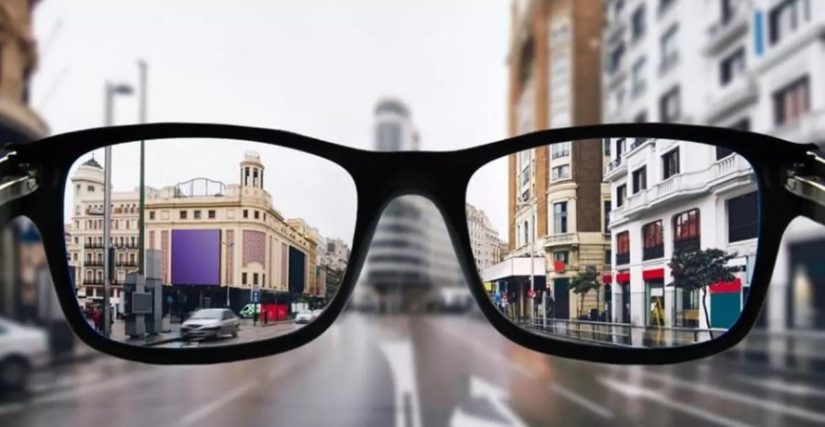 Llevas años haciéndolo sin saberlo: estas gafas de sol te pueden costar 200 € de multa, según la DGT 34 Merca2.es Estas son las multas que te puede poner la DGT por no llevar las gafas puestas cuando estas obligado a ello 5 Merca2.es