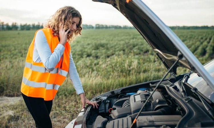 Este gadget deberiamos llevarlo siempre en el coche ya que puede salvarnos la vida en caso de accidente 7 Merca2.es
