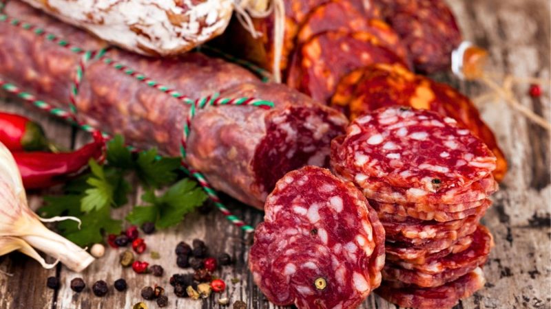 La última conclusión de la OCU: este es el embutido más saludable que puedes comprar a día de hoy en el supermercado 3 Merca2.es Estos son los embutidos mas sanos para servir en tu cena de Nochebuena 5 Merca2.es