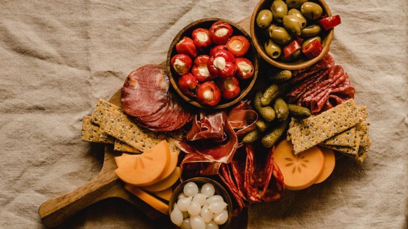 El contenido de las etiquetas de los embutidos es la clave