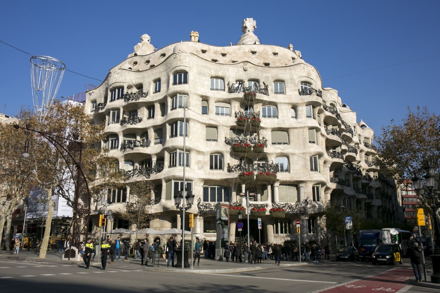 Gaudí 100 aniversario
