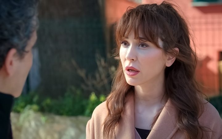 ‘Hermanos’: los Eren son desahuciados por culpa de Gönül y Ayla, ¿sobrevivirá la pequeña Emel? 28 Merca2.es Gönül en 'Hermanos'