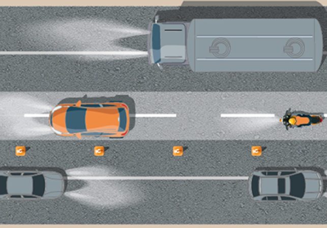 La DGT advierte de las multas que te van a caer por no circular por el carril correcto en carretera 3 Merca2.es
