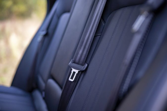 La DGT recomienda abrochar siempre los cinturones de atras del coche por este importante motivo 6 Merca2.es