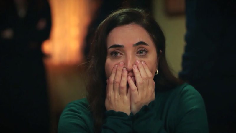 ‘Hermanos’: los Eren son desahuciados por culpa de Gönül y Ayla, ¿sobrevivirá la pequeña Emel? 22 Merca2.es Los Eren se quedan sin casa