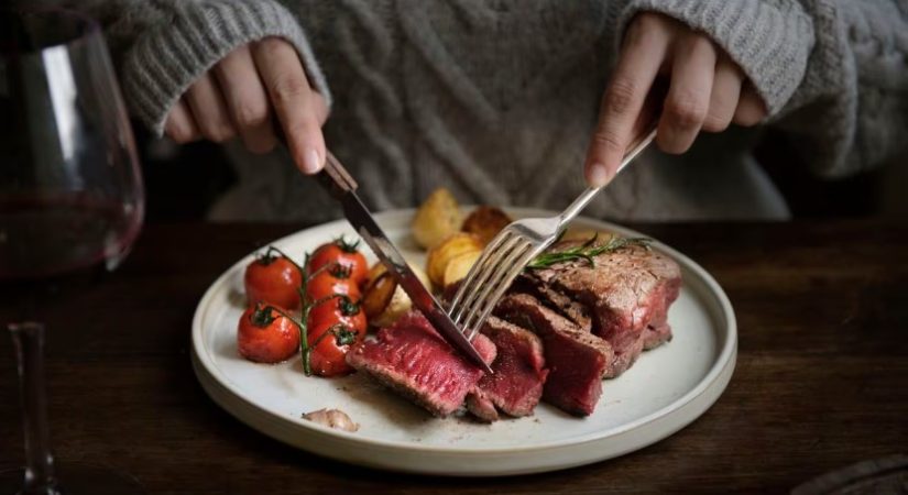 Tienes que ajustar la hora para cenar