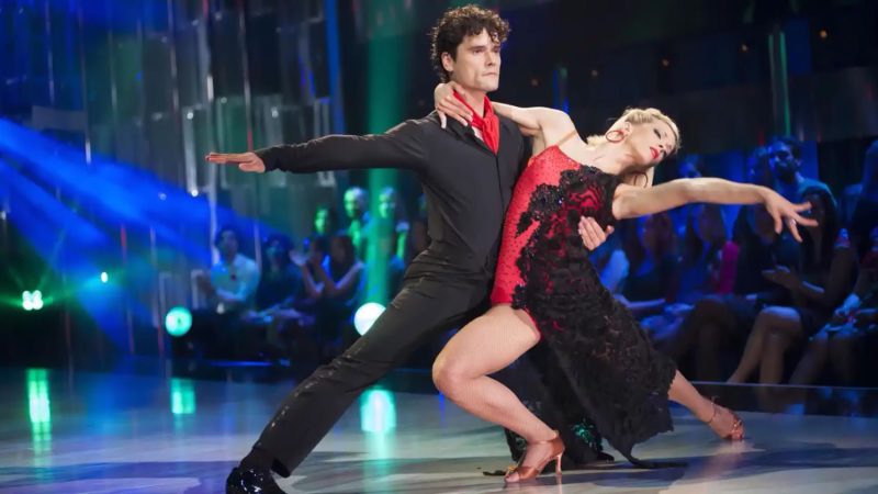 Anne Igartiburu regresa a TVE para copresentar el regreso de un histórico programa de la cadena 39 Merca2.es Mira quién baila