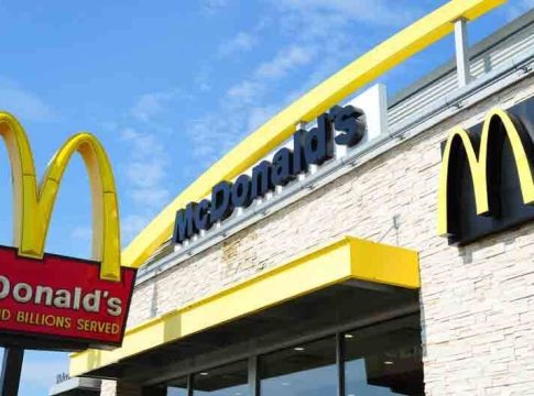 Salvo-que-hayas-trabajado-en-McDonalds-vas-a-alucinar-con-las-reglas-que-imponen-a-sus-trabajadores-10