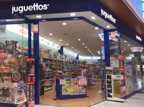 PréNatal, Toys'R'us y Juguettos, al acecho de los establecimientos de Poly PréNatal, Toys'R'us y Juguettos, al acecho de los establecimientos de Poly