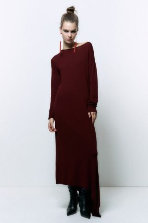 Sfera tiene esta colección de 10 vestidos muy favorecedores para mujeres elegantes 26 Merca2.es Vestido asimétrico