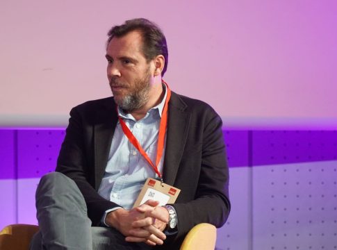 FlixBus una vez más toca la puerta de Óscar Puente para liberalizar el autobús como lo hizo en su momento la alta velocidad